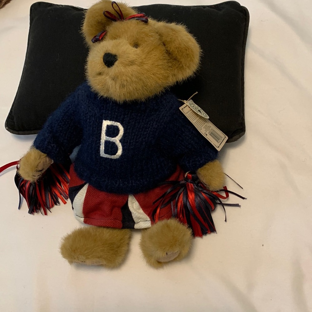 Boyds bear Cheerleader Tami P Rally.